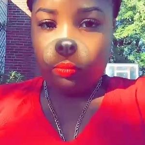 Meet your Posher, Rosa